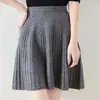 Saia curta de lã pura para todas as mulheres, saia de malha, saia curta em linha A, cobertura de outono e inverno, saia plissada de cashmere