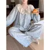 Estilo Coreano Más Vendido 2026 Algodón Nube Manga Larga Pantalón Largo Solapa Grande Adorno de Encaje Conjunto de Ropa para el Hogar Primavera/Otoño