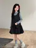 Nueva colección de otoño de vestidos y conjuntos para niñas de tallas medianas y grandes, que incluyen una camiseta interior y un vestido, un conjunto de dos piezas moderno