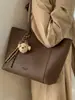 Bolsa Transfronteriza de Gran Capacidad para Mujer Moda Nueva Otoño e Invierno 2026 Bolso de Hombro Versátil para Viajes Diarios Bolso Tote de Textura de Alta Calidad