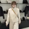Jaqueta de Algodão Canelada Estilo Coreano Petite Nova para Inverno 2026 para Mulheres, Estilo Casual, Casaco de Algodão Quente, Roupa de Exterior Elegante e de Alta Qualidade