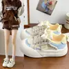 2025 Novos Tênis de Plataforma de Nicho Femininos 2025 Primavera Novos Versáteis Cabeça Grande Tênis Pão Sola Grossa Sapatos Brancos