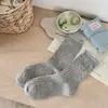 Calcetines para Mujer Otoño Invierno Estilo Nuevo Patrón de Corazón Tejido de Punto Trenzado Calcetines de Media Pantorrilla Estilo Japonés Gasa con Puntos Bloque de Color Calcetines con Volantes de Encaje Calcetines sin Costuras