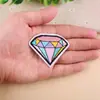Adesivo de Tecido Bordado Binyan Carimbos de Bordado para Computador Moda DIY Morango Diamante Guarda-chuva Decoração de Roupas Adesivo Patch Adesivo