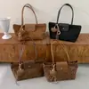 Bolso de Hombro de Ante Retro Coreano con Solapa para Debajo del Brazo para Mujer, Nuevo Otoño, Gran Capacidad, Versátil, Elegante