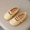 Nuevos Zapatos Pequeños de Cuero Estilo Chino para Niñas 2025 Nuevo Estilo Otoño Zapatos para Bebé Niña Zapatos Ligeros de Princesa Mocasines para Jardín de Infancia