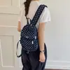 Linda Mochila de Puntos para Mujer, Ligera, Gran Capacidad, Bolso Escolar para Estudiantes, Mochila de Viaje al Aire Libre Moderna y Elegante para Niñas