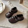 Zapatos retro pequeños de cuero estilo británico para niños, otoño, zapatos sencillos para niñas, boca poco profunda, zapatos de actuación para niños, moda escolar, zapatos para niños, modernos