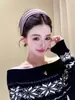 Suéter Top Preto de Um Ombro Super Bonito, Único, Lindo, Preguiçoso, Relaxado, Gentil e Elegante para Mulheres - Outono/Inverno 2025