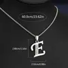 Nuevos Collares con Letras Inglesas Incrustadas de 26 Diamantes para Hombres, Joyería Popular Creativa Incrustada de Diamantes Europea y Americana, Accesorios de Colgantes DIY para Mujeres