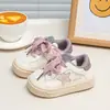 Zapatos Andadores de Bebé de Otoño Zapatos Blancos para Guardería Infantil Zapatos para Bebés Pequeños Zapatos de Tabla para Niños Pequeños Niños Niñas Zapatos Andadores