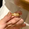 Anillo de Encaje Incrustado con Diamantes de Plata de Ley S925, Anillo para Mujer con un Estilo Vintage de Lujo Ligero, Diseño de Nicho de Gama Alta, Anillo Popular