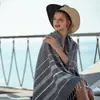 Toalla de playa turca azul marino, toalla turca con borlas, toalla de playa a rayas, secado rápido, se puede bordar y personalizar