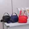 Bolso bandolera nuevo de lona de tela Oxford impermeable y ligero para madres, adecuado para mujeres de mediana edad y mayores, mochila deportiva casual de nailon