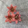 Flores Artificiais de Lírio Impressas em 3D para Decoração de Conjunto de Casamento, Materiais Florais Acessíveis, Flores Artificiais Transfronteiriças para Exportação