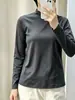 Camiseta de manga larga para mujer de algodón puro de alta calidad con cuello semi-alto, cuello blanco pequeño de pie, corte ligeramente holgado, adecuada para primavera y otoño, se puede usar como capa interior o sola, moderna