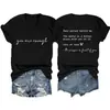Camiseta de Talla Grande 100 kg con Estampado Creativo de Letras, Cuello en V y Manga Corta para Mujer, Top de Moda y Versátil para Verano