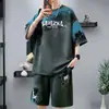 Moda masculina de alta qualidade para o verão, tamanhos grandes, esportivo, moderno, estiloso, conjunto casual de duas peças com shorts e manga curta