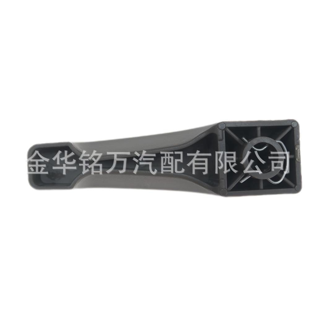 109、五菱荣光中门内扣手拉手 (12).png