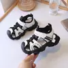 Sandalias Deportivas de Verano 2026 Nuevas para Niños Sandalias Huecas Transpirables Velcro Niño Pequeño Niño Niña Bebé Sandalias Deportivas