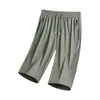 Directo del FabricanteMás Vendidos Shorts Unisex de Seda Helada Genuina Talla Grande, Pantalones Cortos Deportivos Finos de Secado Rápido Rectos para Hombre de Longitud 7/8