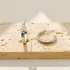 Pendientes de Tachuela de Hielo Triturado con Textura Irregular para Mujer Diseño Simple de Nicho Lujo Ligero Exquisitos Versátiles Pendientes Joyería para el Trabajo