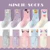Meias Antiderrapantes para Chão Outono e Inverno Meias Infantis Pontos de Gel Meias de Algodão para Bebê Desenho Animado Sem Costura Anti-pilling Unissex Meias de Cano Médio