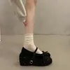 Zapatos Mary Jane estrellados estilo francés para mujer, nuevo modelo de verano 2026, bailarinas que aumentan la altura para combinar con faldas, zapatos pequeños de cuero