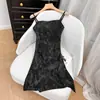Vestido de tirantes espagueti dulce y único estilo francés, estilo Pura Pasión para mujer, Nuevo modelo Verano 2025, Fruncido, Ceñido a la cintura, Corte ajustado, Favorecedor