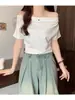 Nova Camiseta Feminina de Verão Estilo Coreano Curta com Gola Swing Estreita de Manga Curta para Meninas Quentes