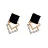 Pendientes Negros con Goteo de Aceite en Forma de Diamante de Estilo Único, Moda Coreana y Japonesa, Exquisitos Pendientes Versátiles, Pendientes Simples de Lujo Ligero de Alta Gama