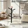 Estante de almacenamiento de tazas de hombrecito lindo, soporte para tazas de agua en forma de árbol, estante para tazas de café y tazas de té de mesa, estante creativo para colgar tazas
