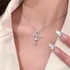 Collar de Zirconia Flor de Iris Super Brillante para Mujer Estilo Ins Lujo Ligero Nicho Elegante Cadena para Clavícula de Alta Calidad Regalo para Novia