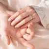 Anillos de Pareja Danza de la Promesa Francesa un Par de Anillos para Hombre y Mujer Diseño de Nicho Regalos Conmemorativos de Alta Gama para Novias