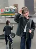 Jaqueta de Couro Infantil Retro Motociclista Curta 2026 Primavera/Outono Novo Estilo Jaqueta Bonita Estilo Coreano Meninos e Meninas Jaqueta de Couro PU