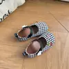 Zapatos de Princesa Nuevos para Niñas Primavera y Otoño Moda Cuadros Pequeños Retro Zapatos de una Sola Pieza Zapatos de Baile Pequeños de Cereza para Niñas