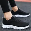 Zapatos Deportivos para Correr para Hombre 2026 Verano Nuevos Ligeros Antideslizantes Suela Suave Malla Transpirable Amortiguación Casual Deportivos Zapatos para Hombre