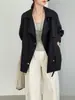 Então, para um look em tons de madeira, um Trench Coat Drapeado de Liocel Fosco para Mulheres, Blusa Solta de Comprimento Médio para Outono 5125