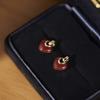 Pendientes Colgantes de Ancla Roja Estilo Vintage Hong Kong Amor Temperamento Francés Lujo Ligero Sentido de Diseño de Nicho Pinza para Oreja de Plato de Incienso Mosquitero
