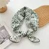Bufanda Cuadrada Pequeña de Algodón Puro 70cm Transpirable Fresca Suave Artística Decorativa Bufanda de Seda Pequeña Primavera y Verano Versátil Bufanda Floral Mujer