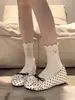 Sapatos de Salto Escondido com Bolinhas Estilo Francês para Mulheres, Novo Modelo Verão 2026, Modernos e Versáteis, Sapatos Mary Jane com Laço que Combinam Bem com Vestidos