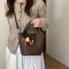 Bolso Tipo Bandolera de Alta Calidad Cesta de Verduras Bolsa Estilo Nuevo Invierno 2025 Bolso Cubo Sencillo Casual Bolso Cruzado de Hombro Único Estilo Coreano para Mujer