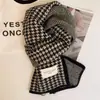 Bufanda de Reno Navideño Año Nuevo Estilo Invierno Pareja Hombres y Mujeres Más Fácil de Combinar Longitud Media Tejida Lana Bufanda Cálida