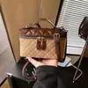 Bolso Pequeño Cuadrado Versátil Estilo Coreano con Bloques de Color para Mujer, Nuevo Simple de Nicho Invierno 2025 Bolso de Hombro Cruzado a Cuadros