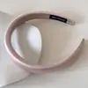 Diadema de Satén Perlado de Ala Ancha, Estilo de Alta Gama Primavera y Verano, Diadema Versátil de Esponja para Salir, Pinza para el Cabello de Punta Alta para Mujer, Accesorio para el Cabello para Mujer