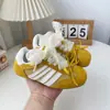 Zapatos de Ballet para Niñas Estilo Alemán Primavera y Otoño Zapatillas con Encaje Estilo Coreano para Niñas Pequeñas Zapatos de Suela Suave Casual para Niños Medianos y Grandes Versátiles