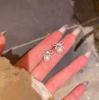 Pendientes Exquisitos de Plata S925 con Aguja de Plata, Circonita y Perla, Estilo Nicho Versátil y Sencillo, Pendientes de Lujo Ligero de Alta Gama para Mujer