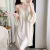 Conjunto de Dos Piezas para Primavera y Otoño con Copas, Hermoso Vestido con Tirantes en la Espalda, Camisón Sexy de Color Sólido con Cuello en V para Mujer, Transfronterizo