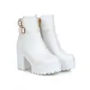 Botas de cuero de corte bajo para mujer europeas y americanas, otoño e invierno, talla 34-46, punta redonda, suela gruesa, antideslizante, cremallera lateral, tacón cuadrado, plataforma impermeable, botas Martin