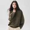 Suéter de cachemira de cuello alto estilo lujo silencioso para mujer, corte holgado y relajado, suéter de punto grueso tipo murciélago, suéter cálido retro para mujer